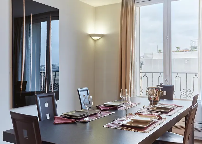 Arc De Triomphe By Prestige 아파트