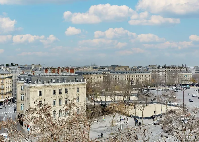 Arc De Triomphe By Prestige